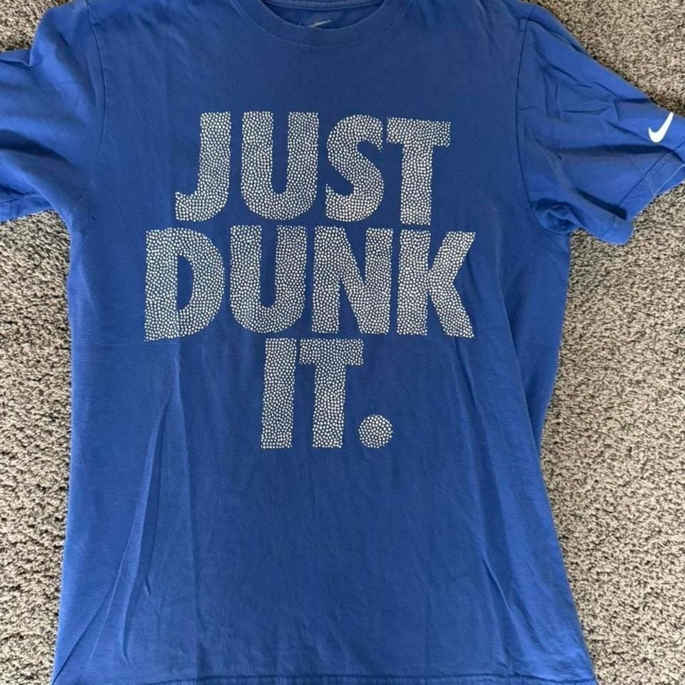 Nike blue Just Dunk It tee, Size M #basketball #dunk